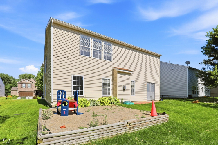Listing Image 62