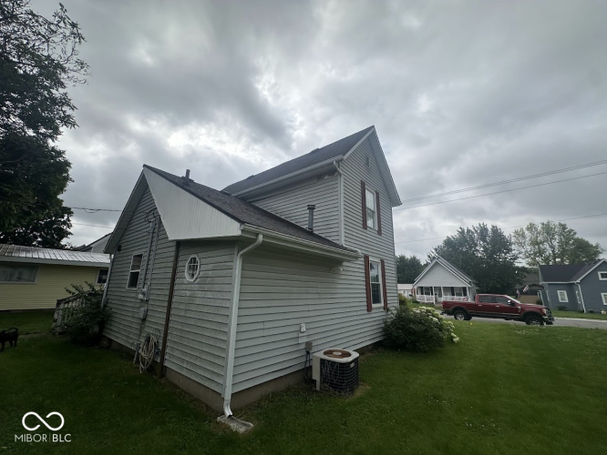 Listing Image 29