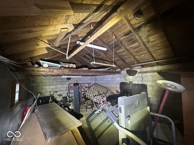 Listing Image 34