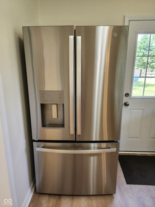 Listing Image 11
