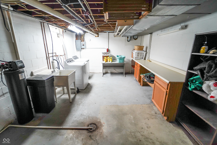 Listing Image 27