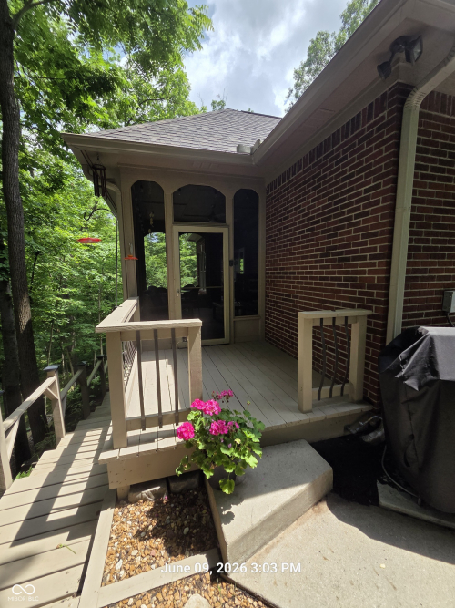 Listing Image 16