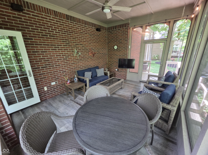 Listing Image 61