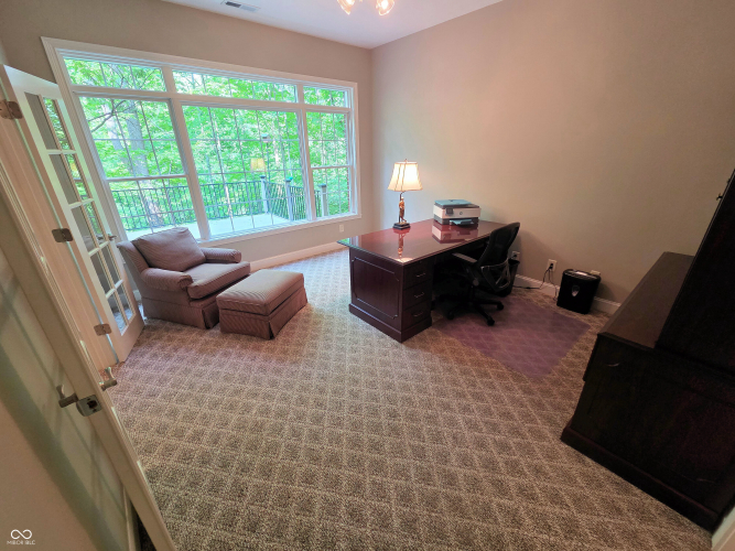 Listing Image 80