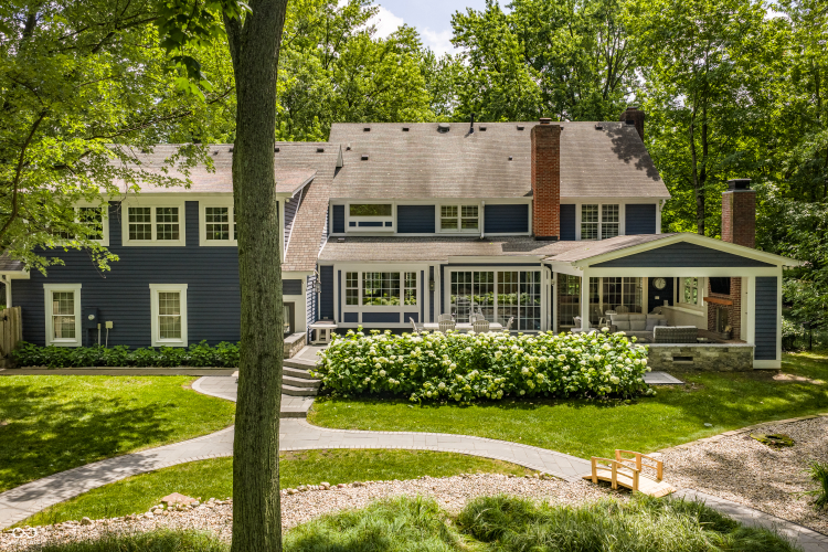 Listing Image 82