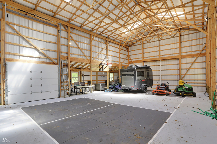 Listing Image 112