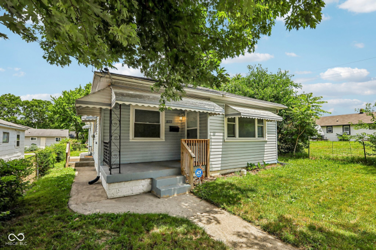 Listing Image 2
