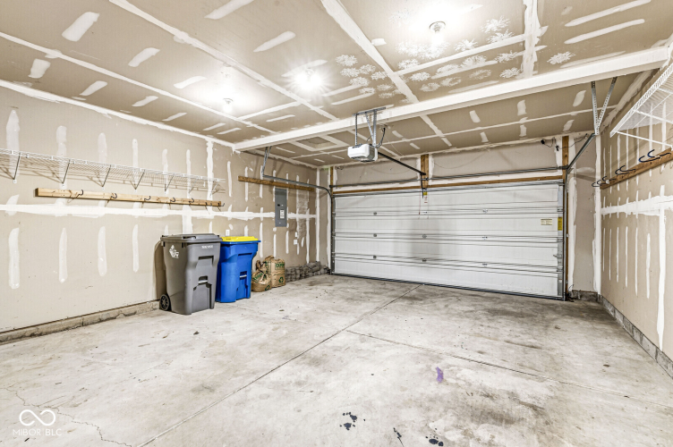 Listing Image 42