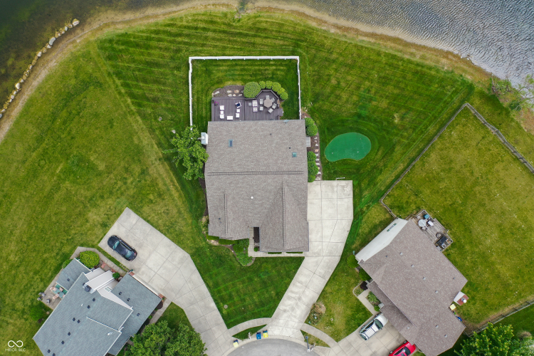 Listing Image 11