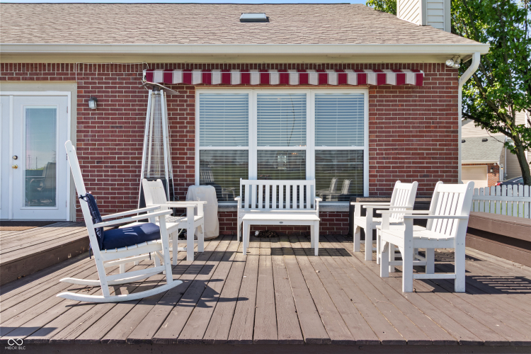 Listing Image 19