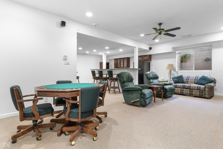Listing Image 54