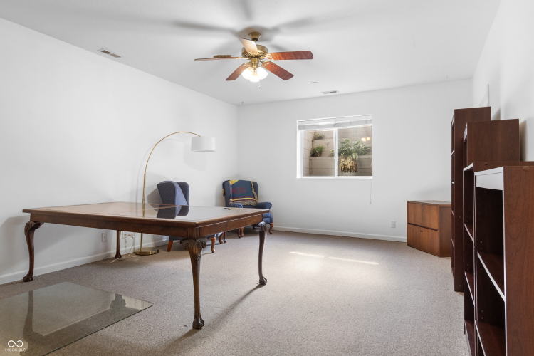 Listing Image 59