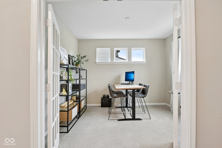 Listing Image 21