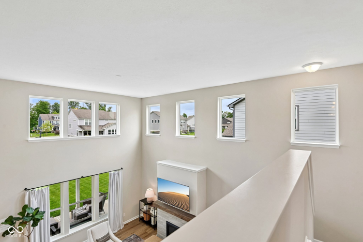 Listing Image 53