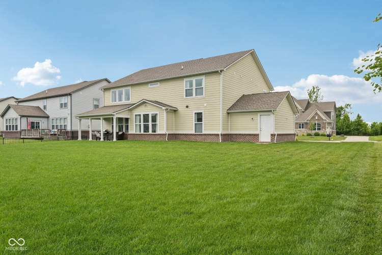 Listing Image 58