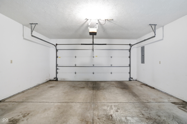 Listing Image 38