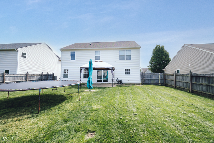 Listing Image 7