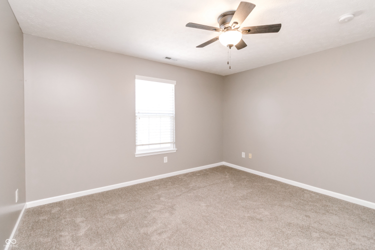 Listing Image 69