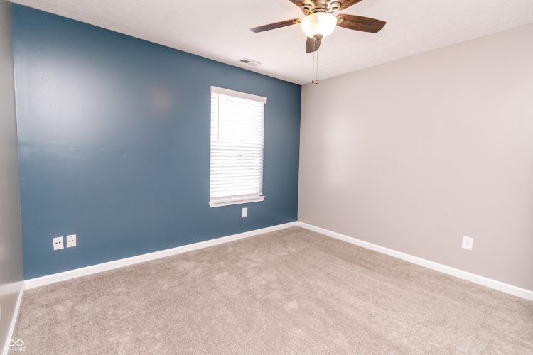 Listing Image 77