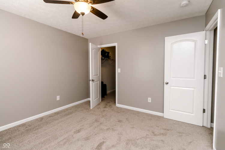 Listing Image 78