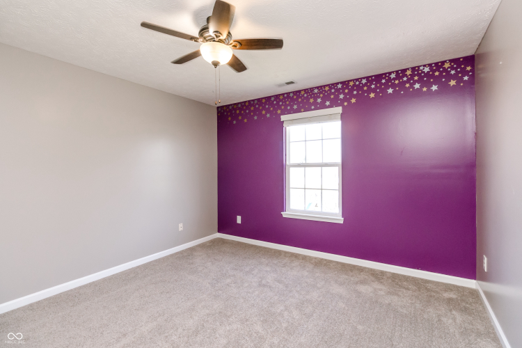 Listing Image 82