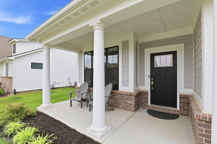 Listing Image 5