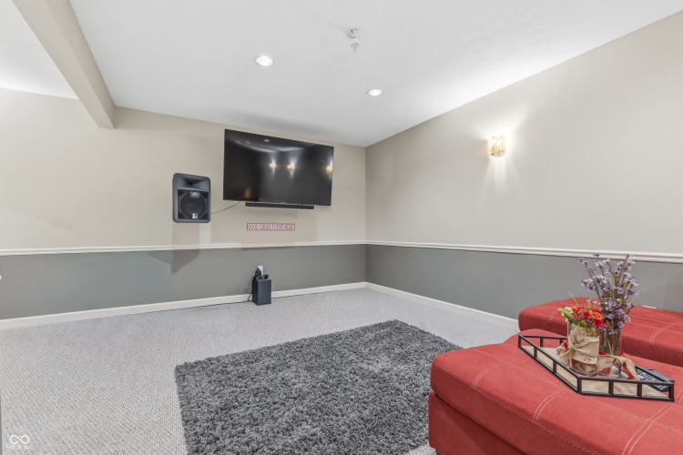 Listing Image 52