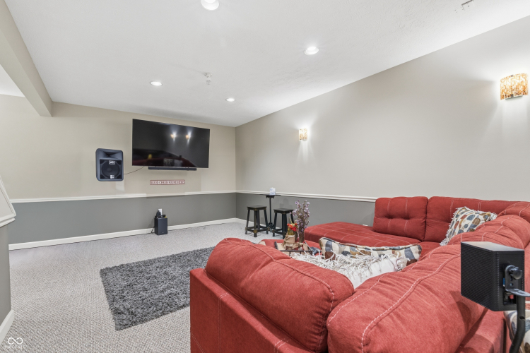 Listing Image 53