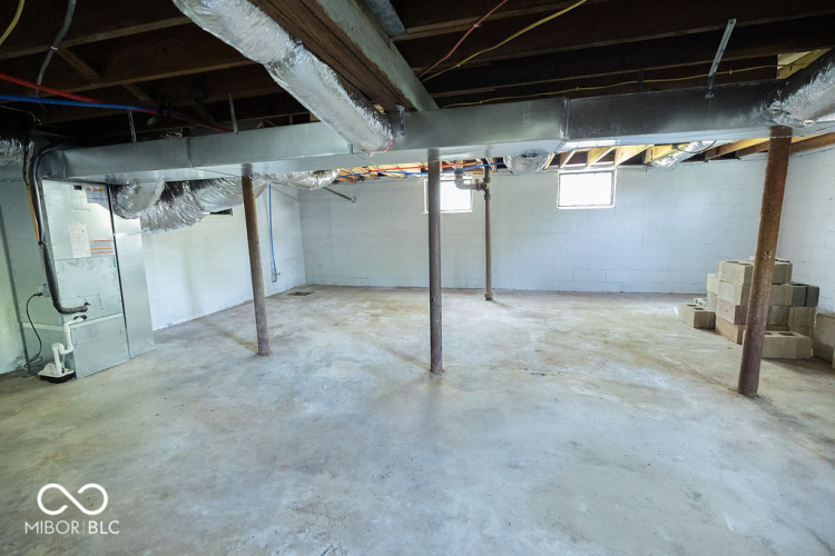 Listing Image 32