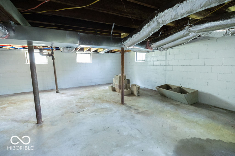Listing Image 33