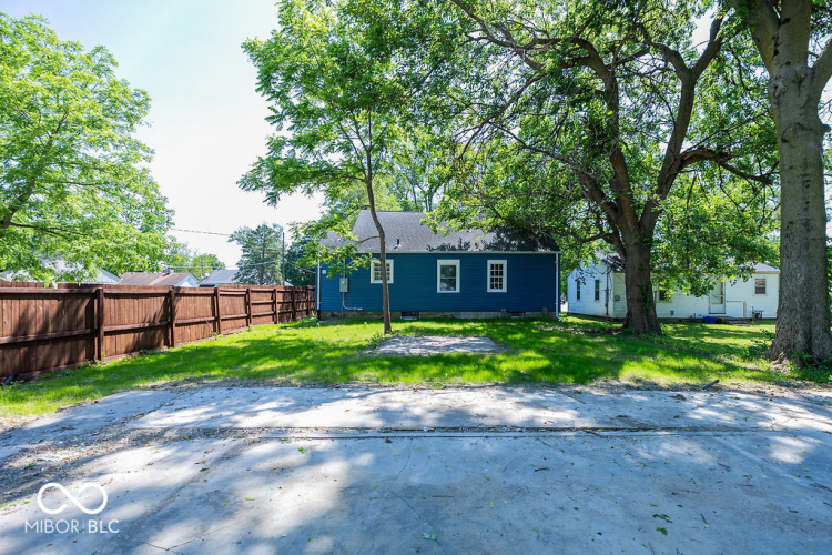 Listing Image 41
