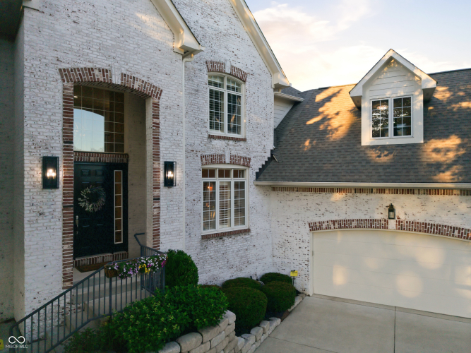 Listing Image 85