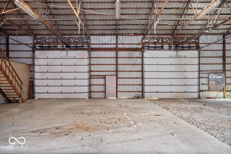 Listing Image 45