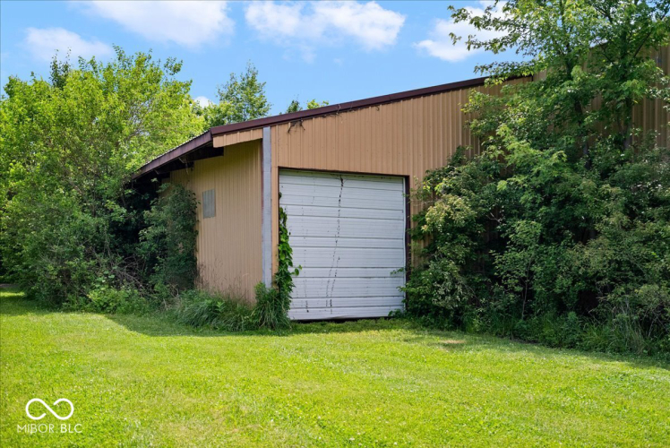 Listing Image 47