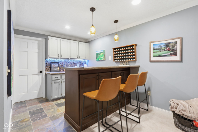 Listing Image 53