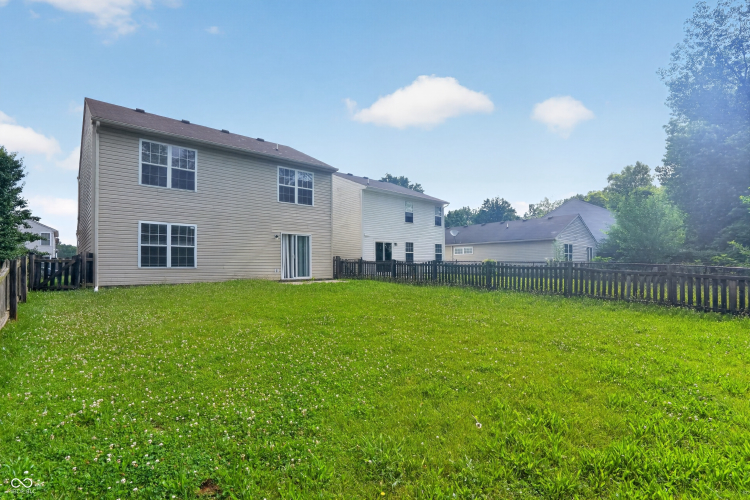Listing Image 6