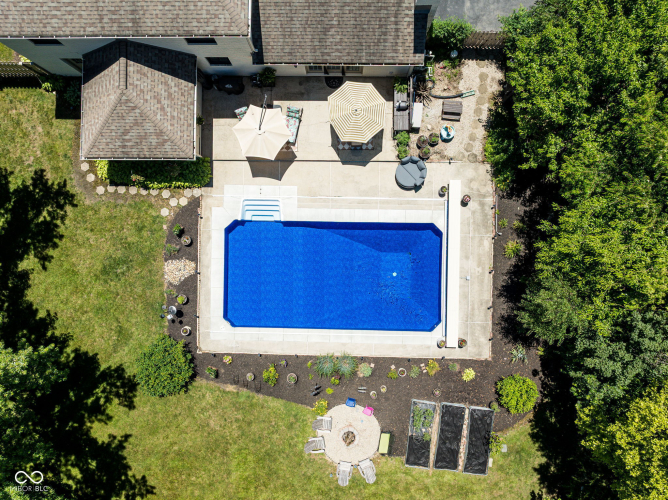 Listing Image 80