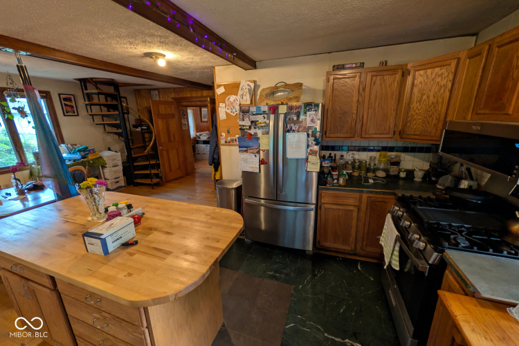Listing Image 25
