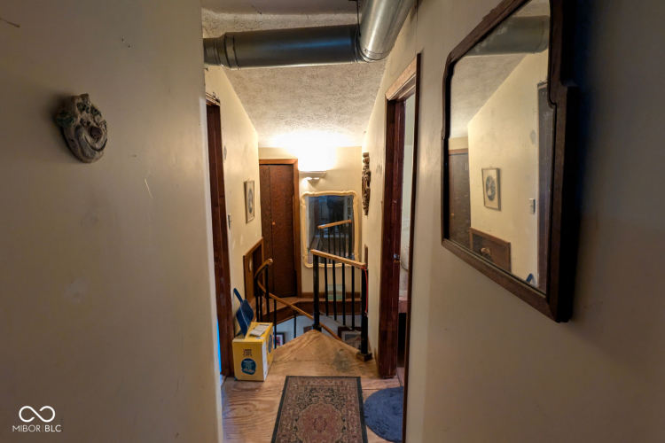 Listing Image 28