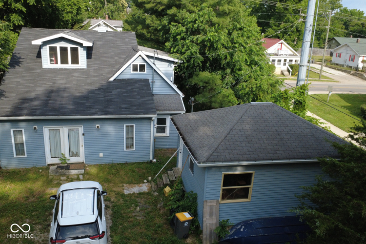 Listing Image 7