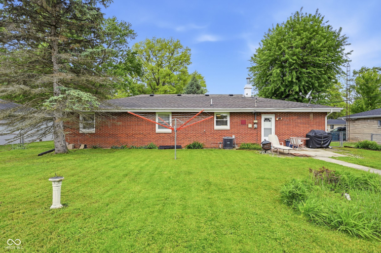 Listing Image 20