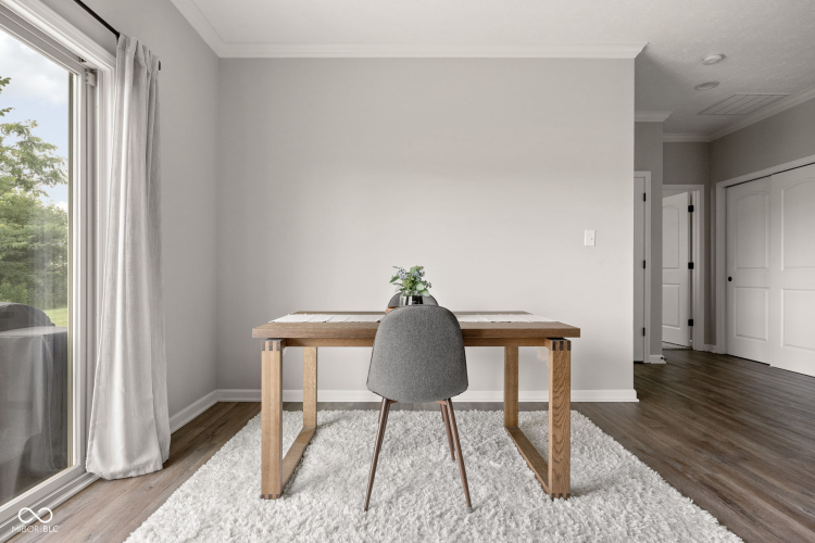 Listing Image 20