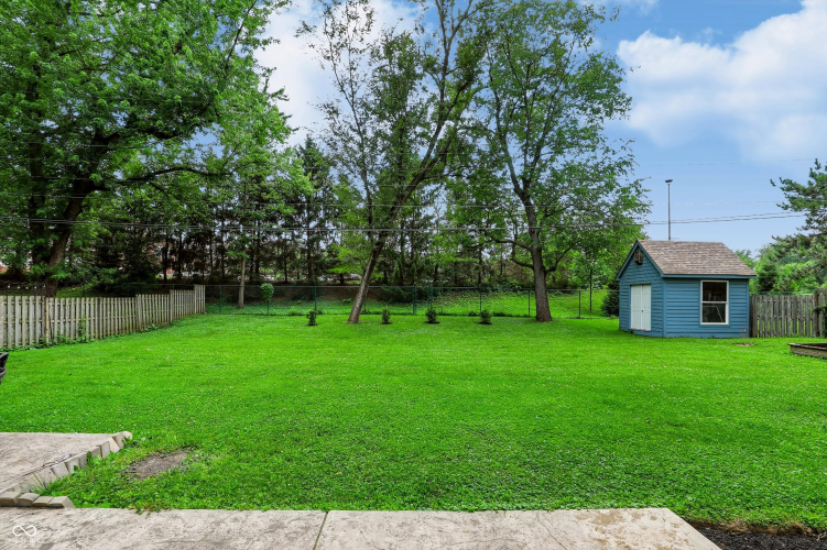 Listing Image 40