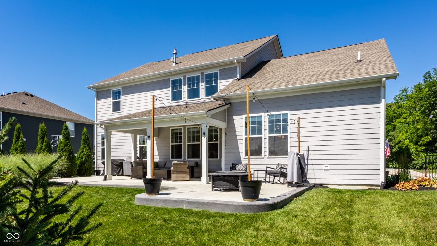 Listing Image 82