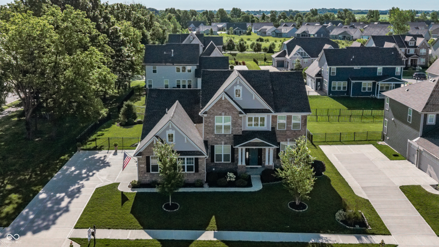 Listing Image 10