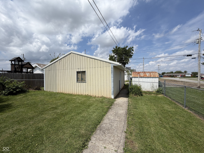 Listing Image 26