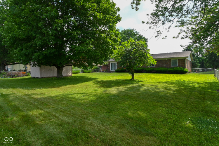 Listing Image 46