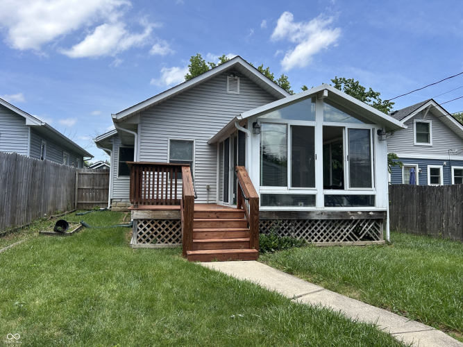 Listing Image 6