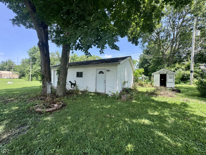 Listing Image 16