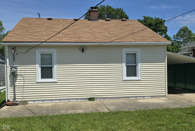 Listing Image 15
